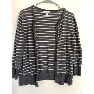 🔶 Striped Grey Cardigan